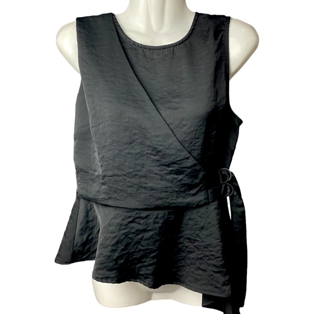 Vince Camuto | Black Asymetrical Wrap Top | Size Small